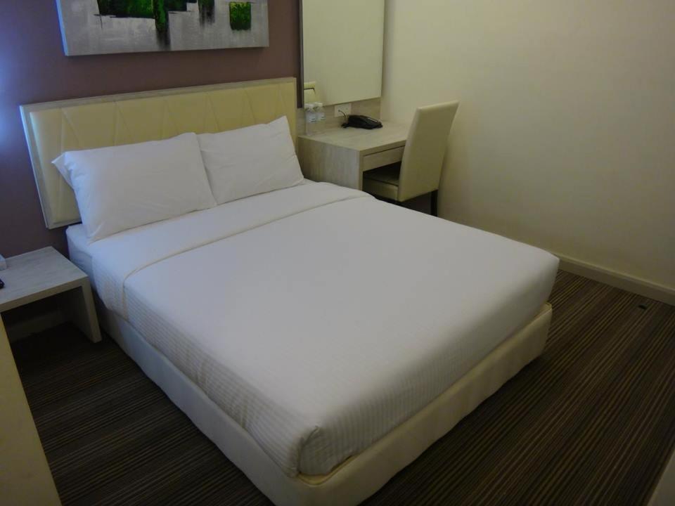 Kosma Business Hotel Kuantan Buitenkant foto
