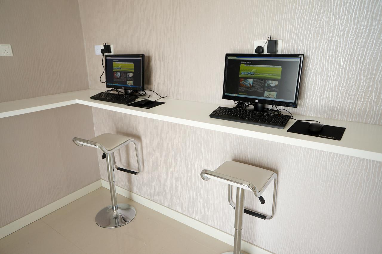 Kosma Business Hotel Kuantan Buitenkant foto